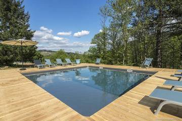 Cottage pour 7 personnes, avec terrasse et piscine à Ribes