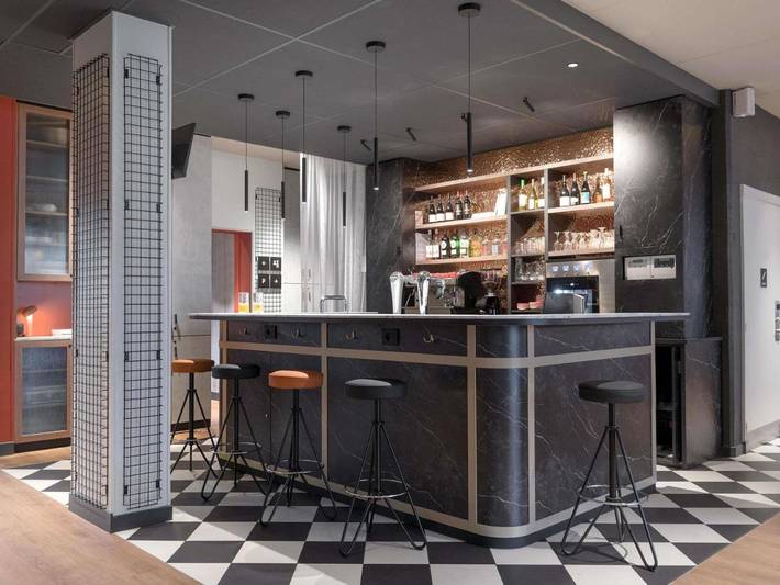 Hôtel pour 2 personnes à Rueil-Malmaison - 2