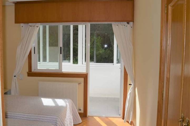 Ganze Wohnung, Cozy apartment with views in Sada in Sada, Rías Altas