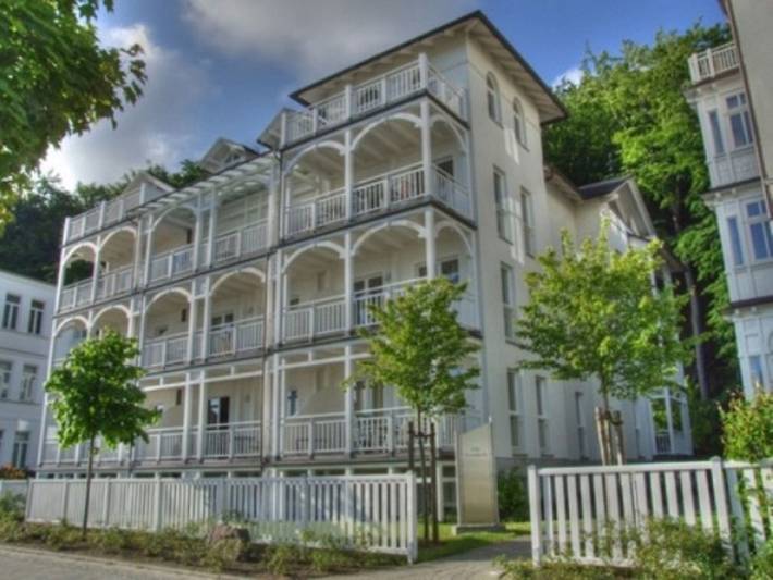 Ferienwohnung für 2 Personen, mit Balkon und Seeblick in Binz - 2