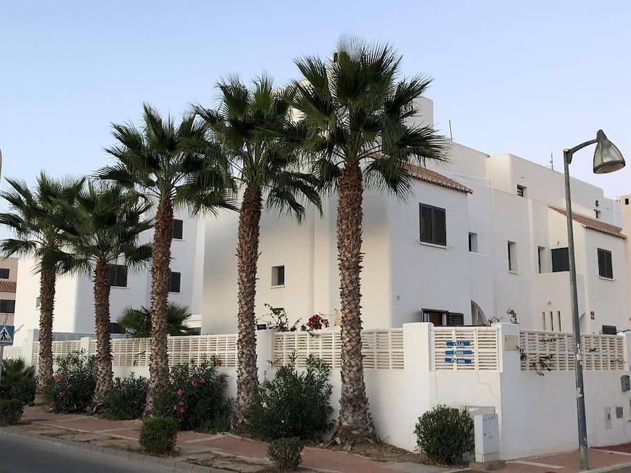 Villa cinco palmas in Almerimar, El Ejido