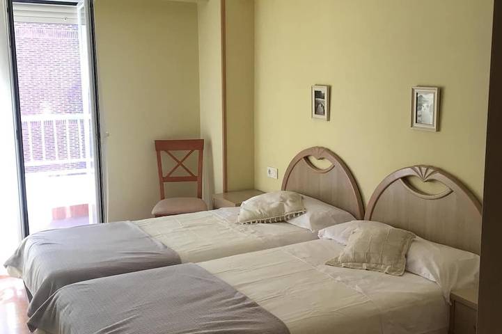 Gîte pour 6 personnes, avec balcon à Zumaia - 3