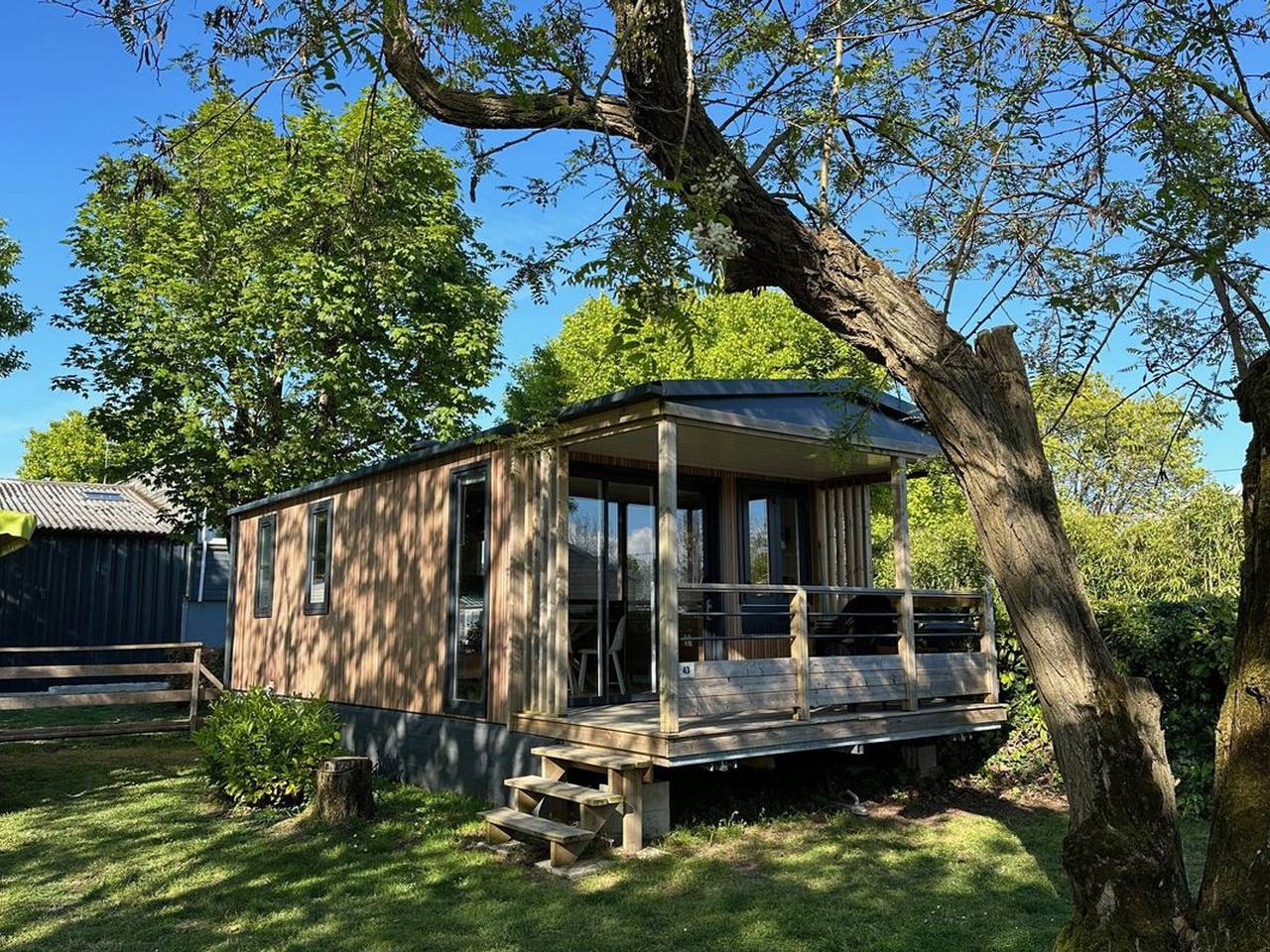 Komfort Mobilheim mit Terrasse - 4 Pers. in Arvert, Côte de Beauté