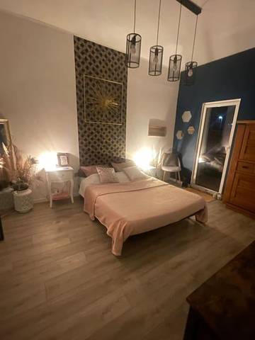 Cottage pour 3 personnes, avec jardin à Saint-Julien-les-Villas