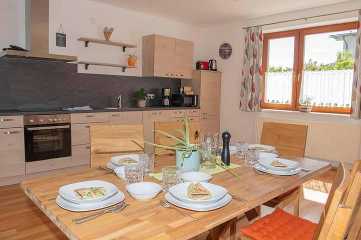 Ferienwohnung für 6 Personen, mit Garten