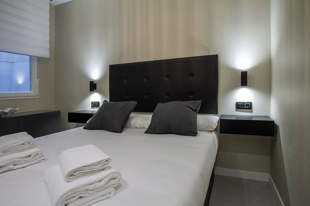 Appartement entier, Las Ventas Parking - 1 Bedroom in Madrid, Área Metropolitana de Madrid