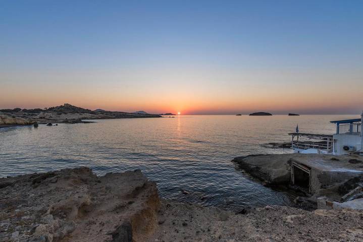 Maison d’hôte pour 2 personnes, avec balcon dans Milos - 4