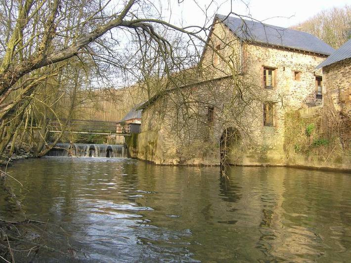 Location de vacances pour 2 personnes, avec Jardin et Vue à Craon