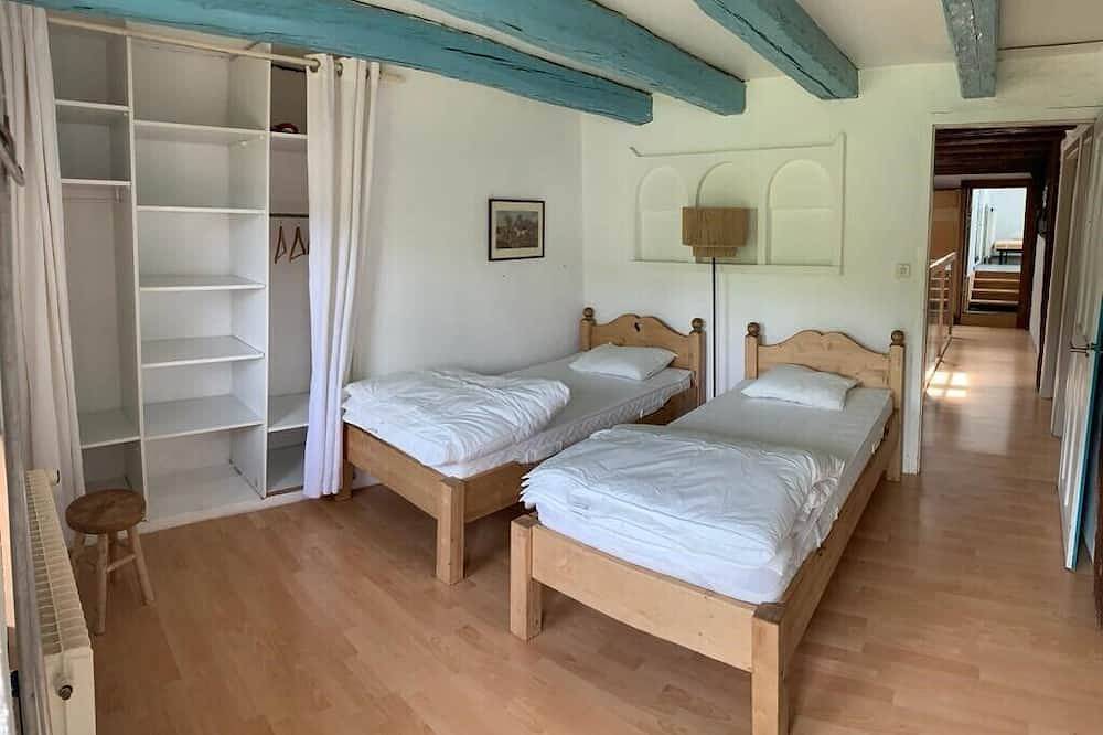 Maison Vosgienne 10p 15min from the lake and slopes in Granges-Aumontzey, Regionaler Naturpark Belchen der Vogesen