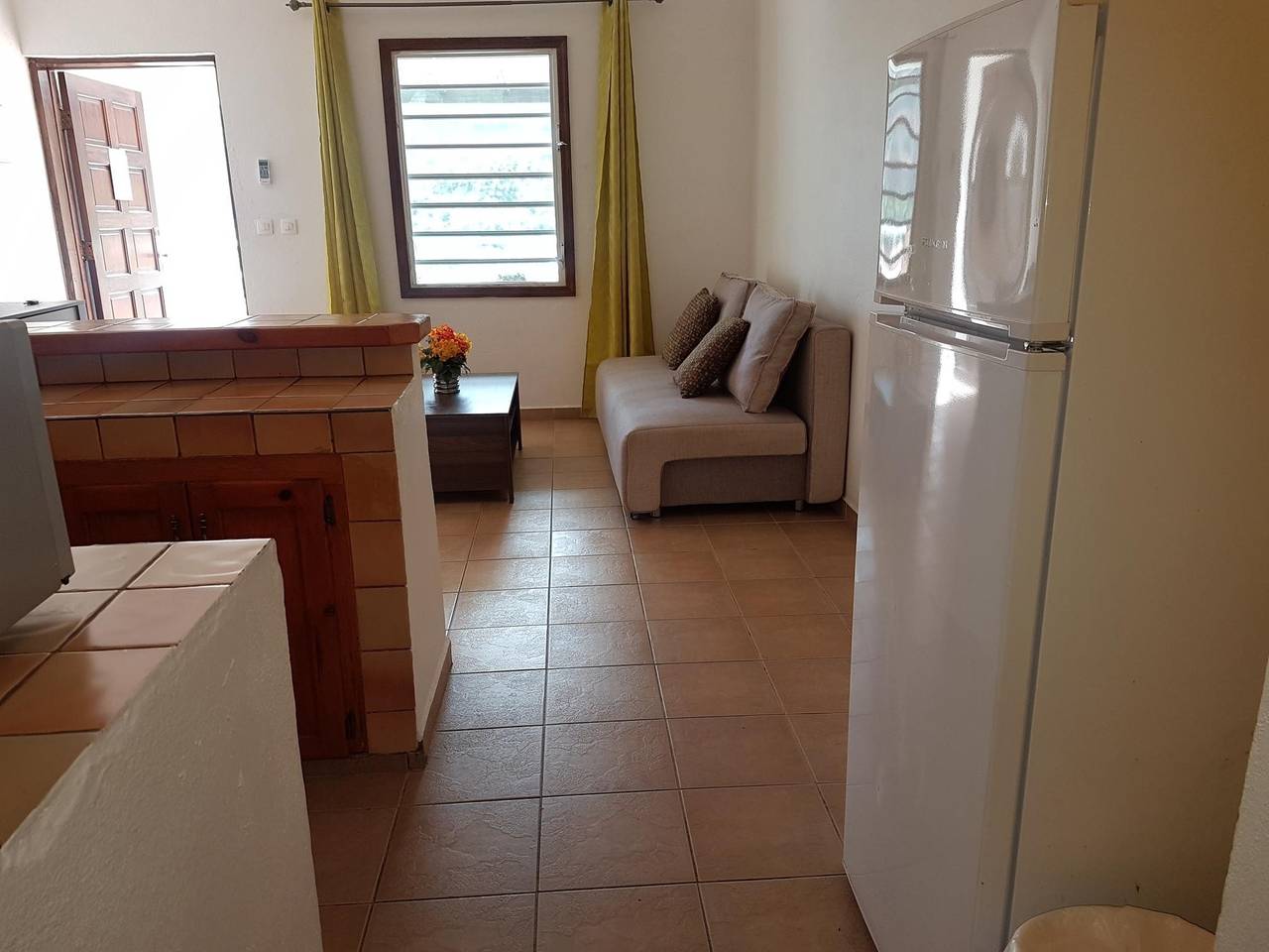 Appartement entier, Appartement charmant à La Savane - 65 m² - Terrasse avec vue in Saint Martin