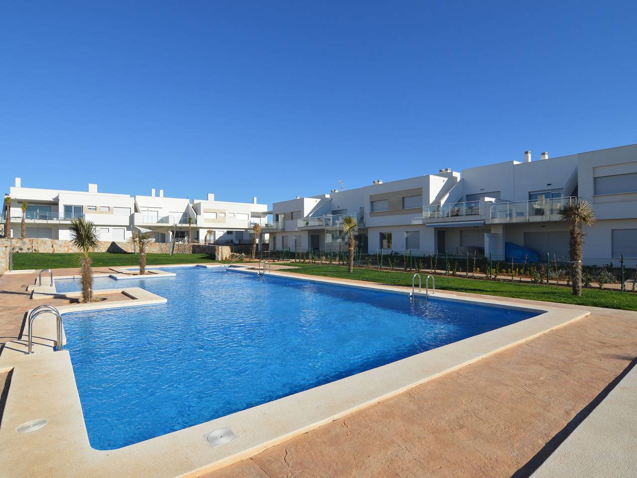 Maison De Vacances pour 6 Personnes dans Laguna Green, Orihuela