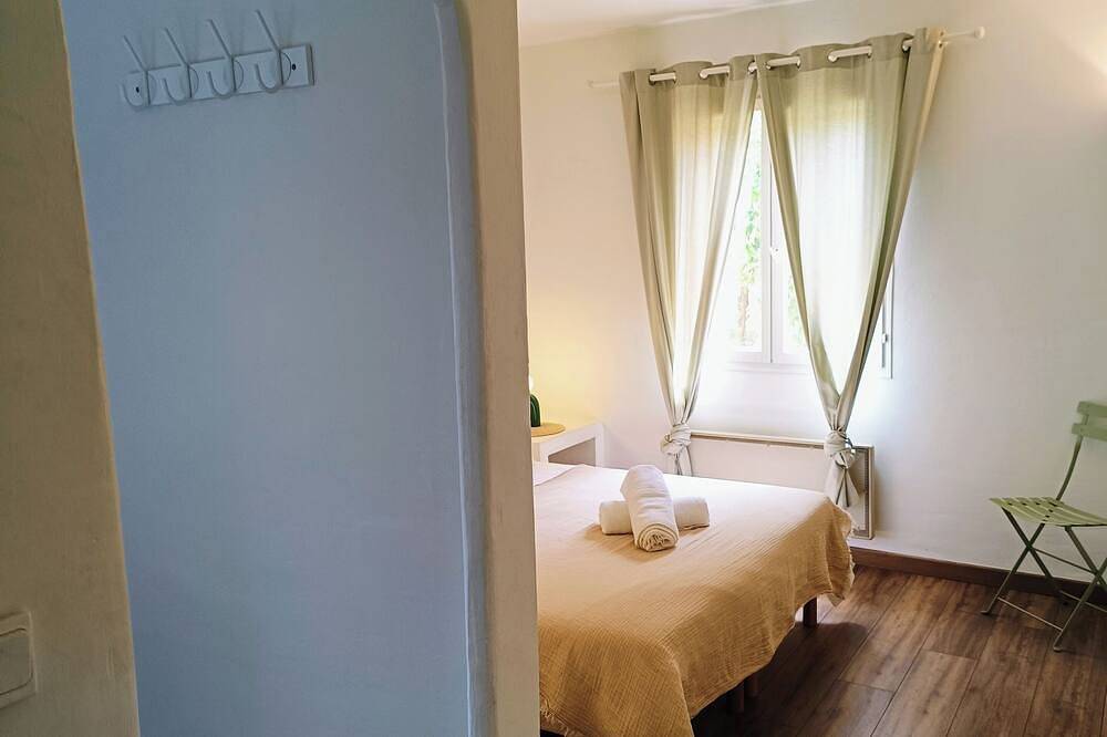 Au coeur des ocres - Charming vacation home in Roussillon, Parc naturel régional du Luberon
