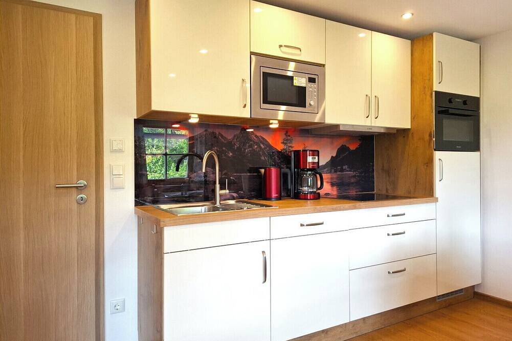 Ganze Wohnung, Ferienwohnung Alpenglühen - Komfortquartier mit Balkon für 1-4 Personen in Hintersee, Ramsau bei Berchtesgaden