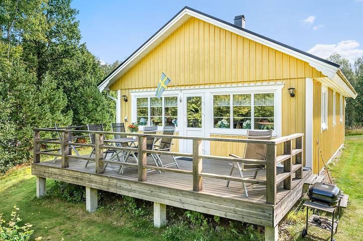 Ferienhaus für 6 Personen, mit Balkon und Garten - 1