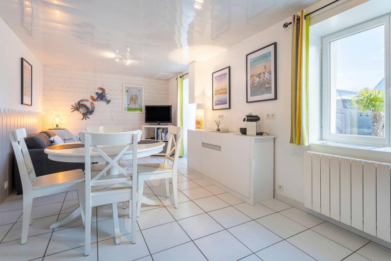 Ferienhaus 'Maison De Pêcheur 300m De La Mer' mit privater Terrasse und privatem Garten in Penmarc'h, Côte de Cornouaille
