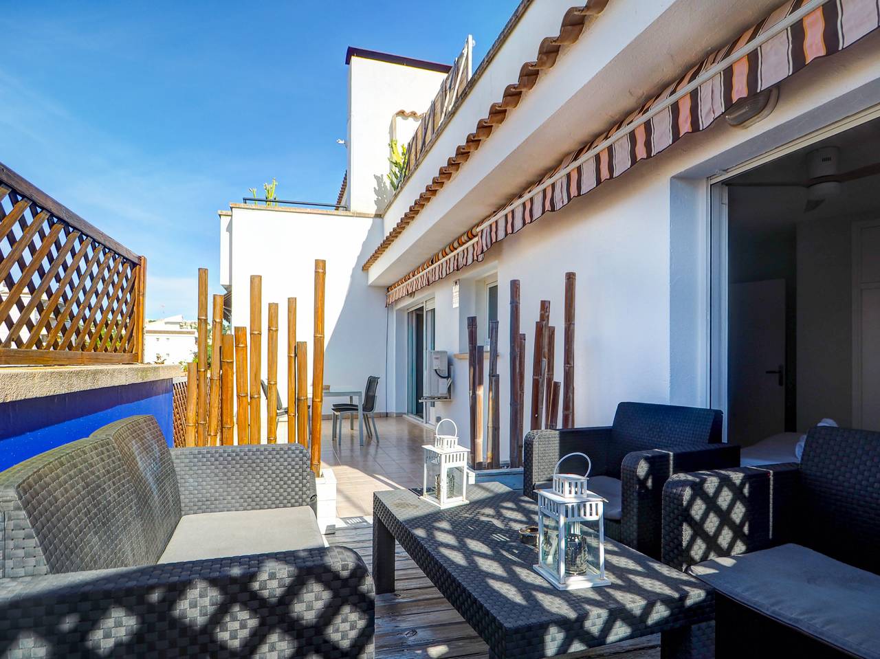 Ganze Wohnung, Ferienwohnung für 6 Personen mit Terrasse in Sitges, Garraf