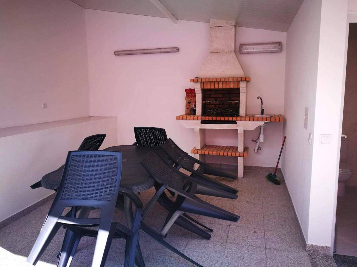 Casa do Forno do Ti Correia in Vale de Prados, Distrito de Bragança