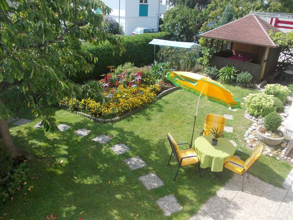 Garten im Haus am Blütenweg in Sipplingen, Region Bodensee-Oberschwaben