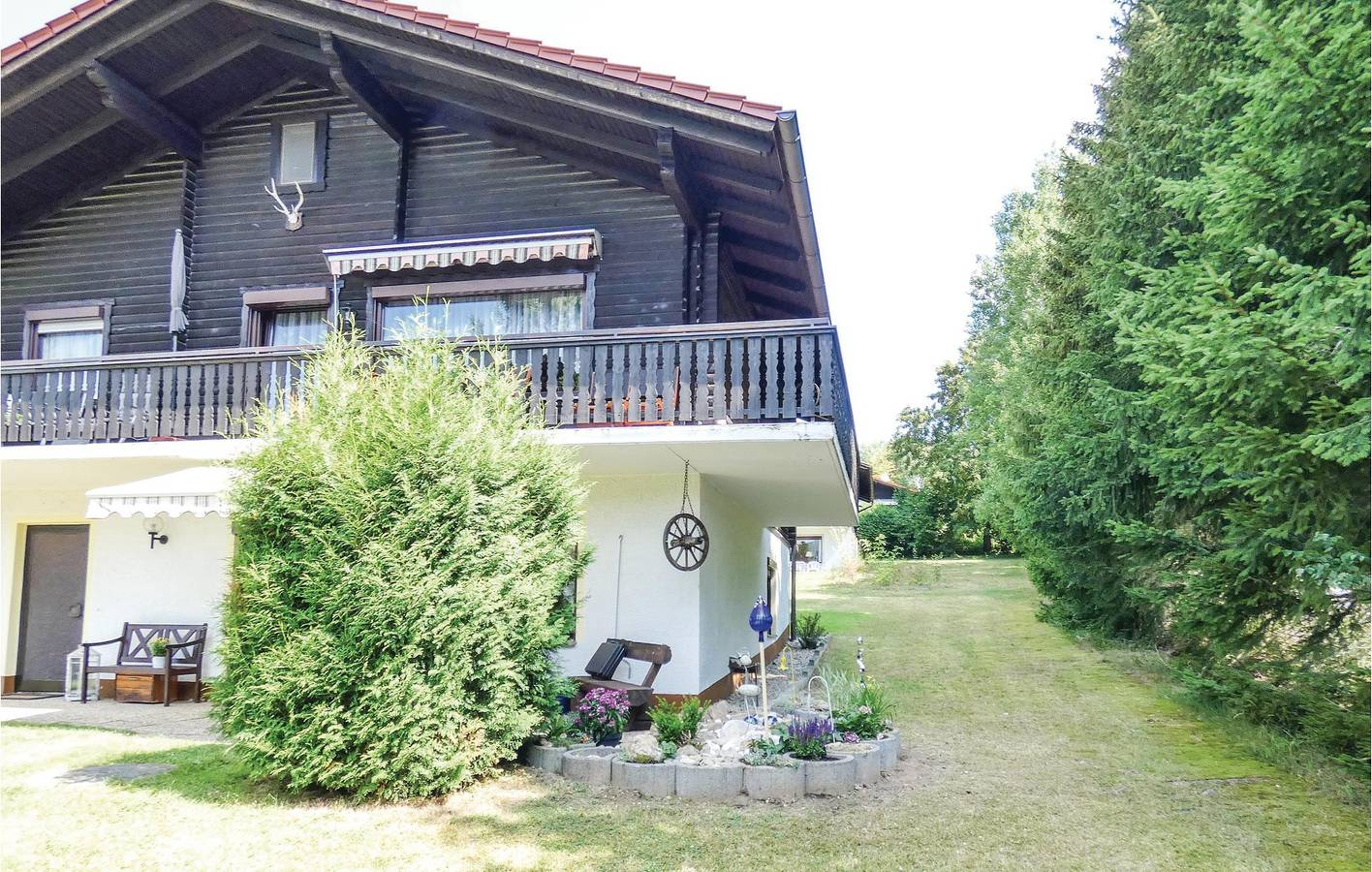 Ganze Ferienwohnung, Gemütliche 2BR Wohnung in Hohenwarth, Terrasse & Parkplatz in Arrach, Ostbayern