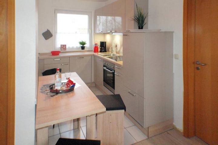 Ferienwohnung für 4 Personen, mit Balkon und Garten in Gollendorf - 4