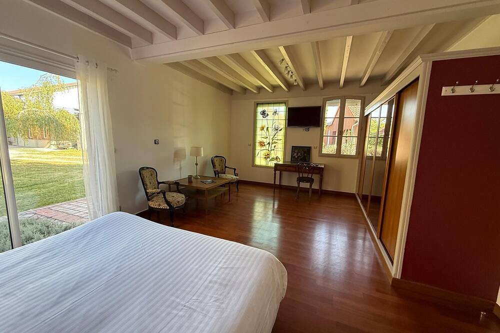 Grand gîte tout confort pour familles ou groupes – Nature & calme à 1h de Paris in Varennes-Changy, Région de Montargis