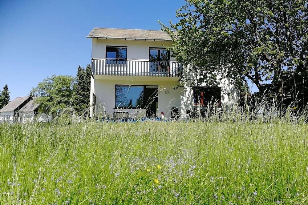Ferienhaus für 13 Gäste mit 155m² in Medebach in Küstelberg, Medebach