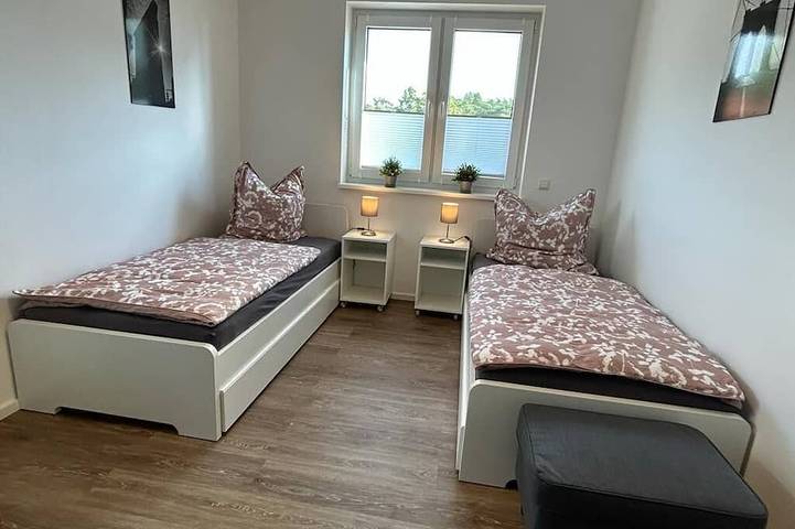 Ganze Wohnung, Exklusive Ferienwohnung bei Berlin, bis 5 Gäste, Große Terrasse, Garten in Bestensee, Dahme-Seengebiet