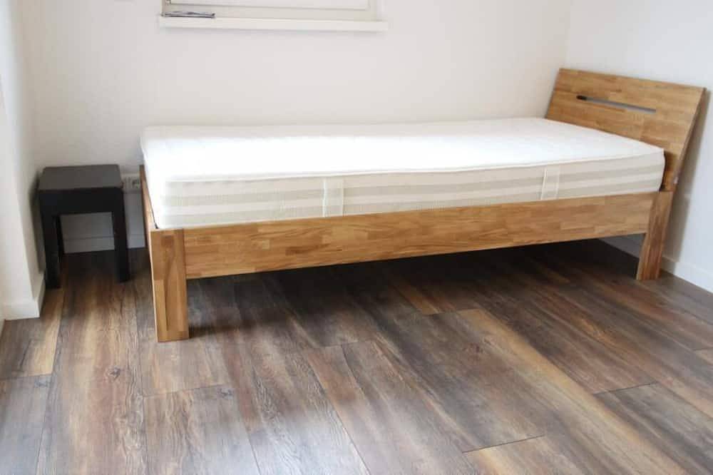 Ganze Wohnung, Neu! Fewo Marburg 2 mit Balkon in Lahntal (Hessen), Landkreis Marburg-Biedenkopf