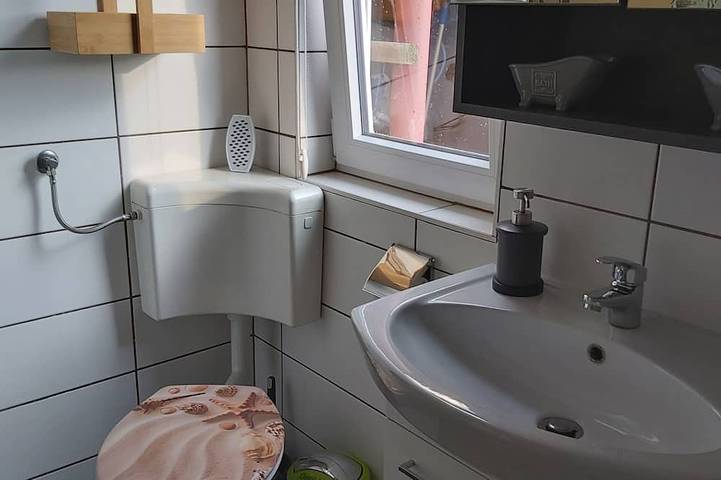 Bungalow für 4 Personen, mit Garten und Balkon im Thüringer Wald - 3