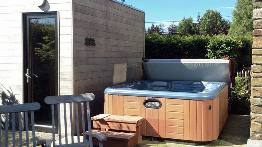 Location de vacances pour 7 personnes, avec sauna ainsi que jacuzzi et jardin, animaux acceptés dans Ovifat - 2