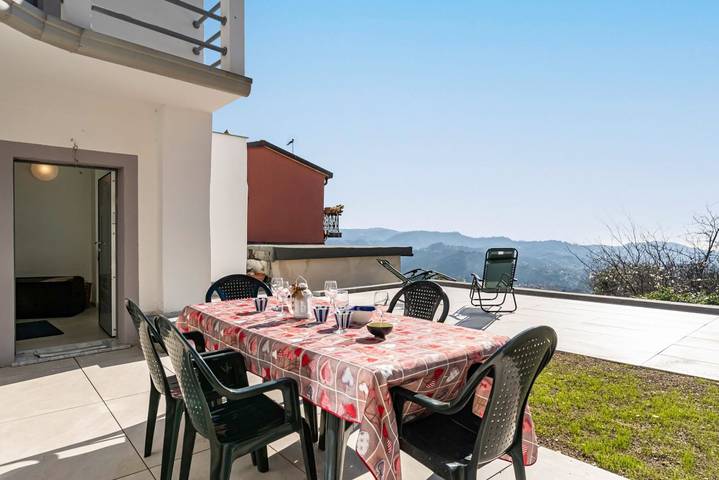 Glamping per 2 persone, con giardino in Liguria