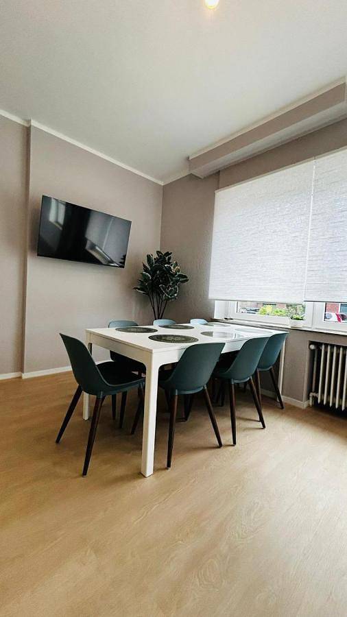 Ferienwohnung für 7 Personen, mit Terrasse und Garten