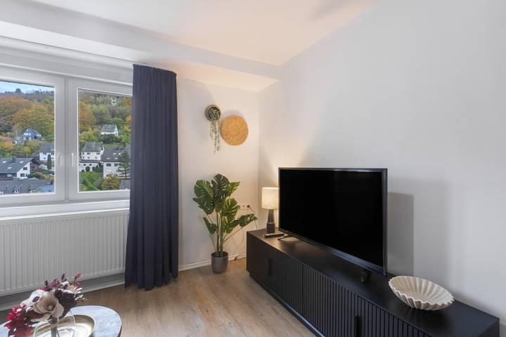 Entire apartment, Apartment 'Sauerland 3' with Mountain View and Wi-Fi in Schwalefeld, Willingen
