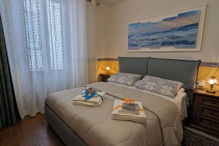 Casa Mara - Die große Schönheit von Varenna mit Balkon über dem Comer See [mit Klimaanlage] in Varenna, Gemeinde Varenna