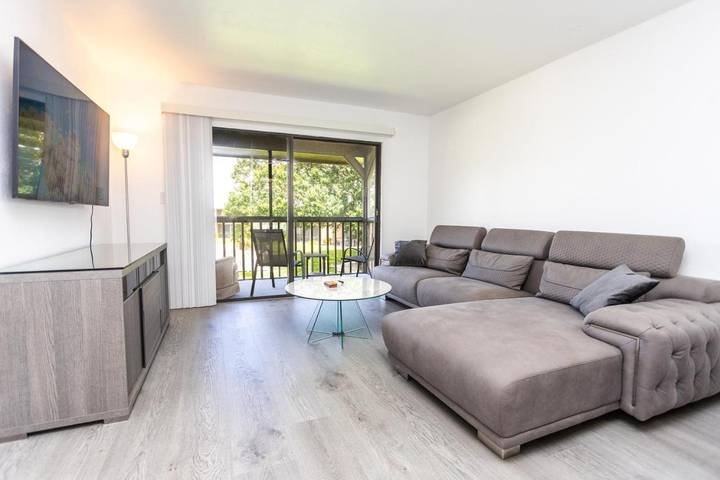 Apartamento de férias para 5 pessoas, com vista e varanda e ainda piscina - 1