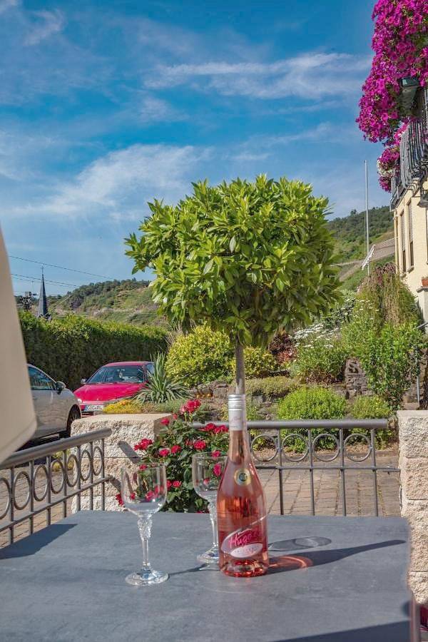 Ferienwohnung für 2 Personen, mit Terrasse und Garten in Neef