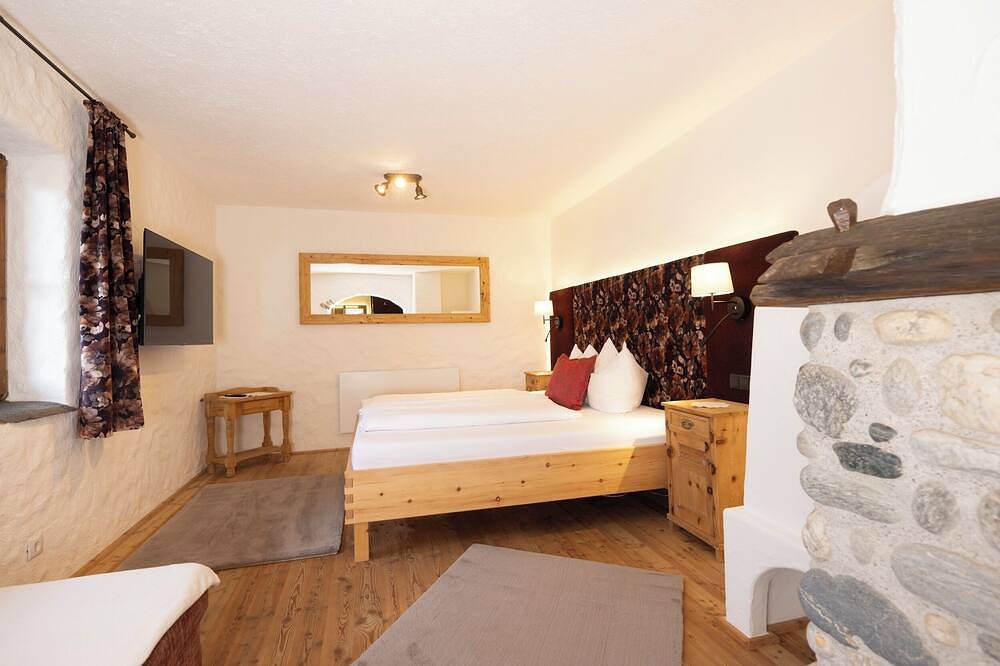 Schönes Chalet im Tiroler Stil,  nähe Hochzillertal Bahn, Haustier willkommen in Tuxer Alpen, Kaltenbach