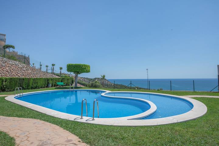 Apartamento para 6 personas, con jardín y piscina para niños en Oropesa del Mar