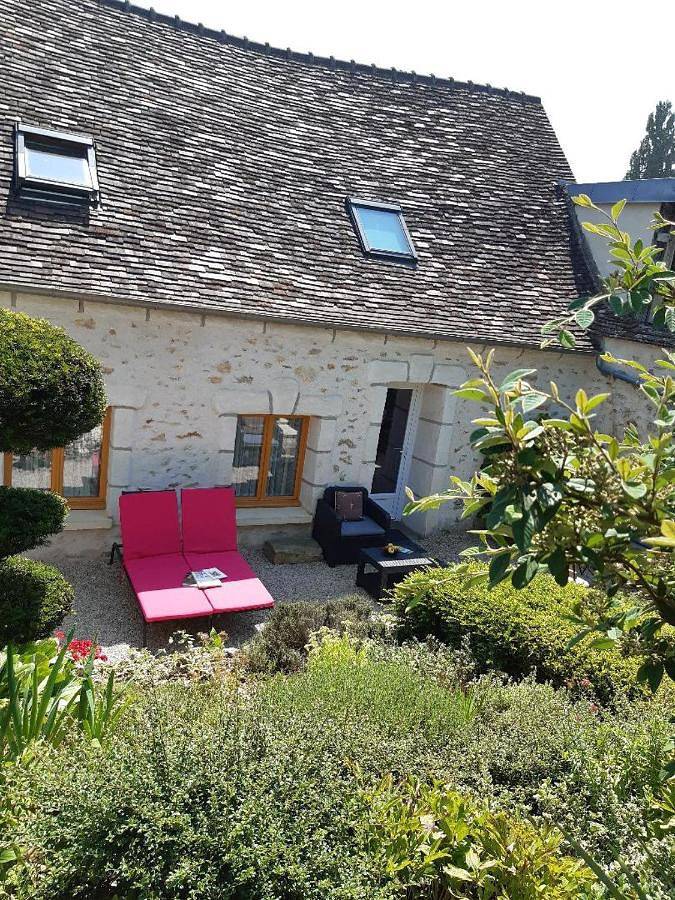 Location de vacances pour 2 personnes, avec jardin et vue dans Moisenay