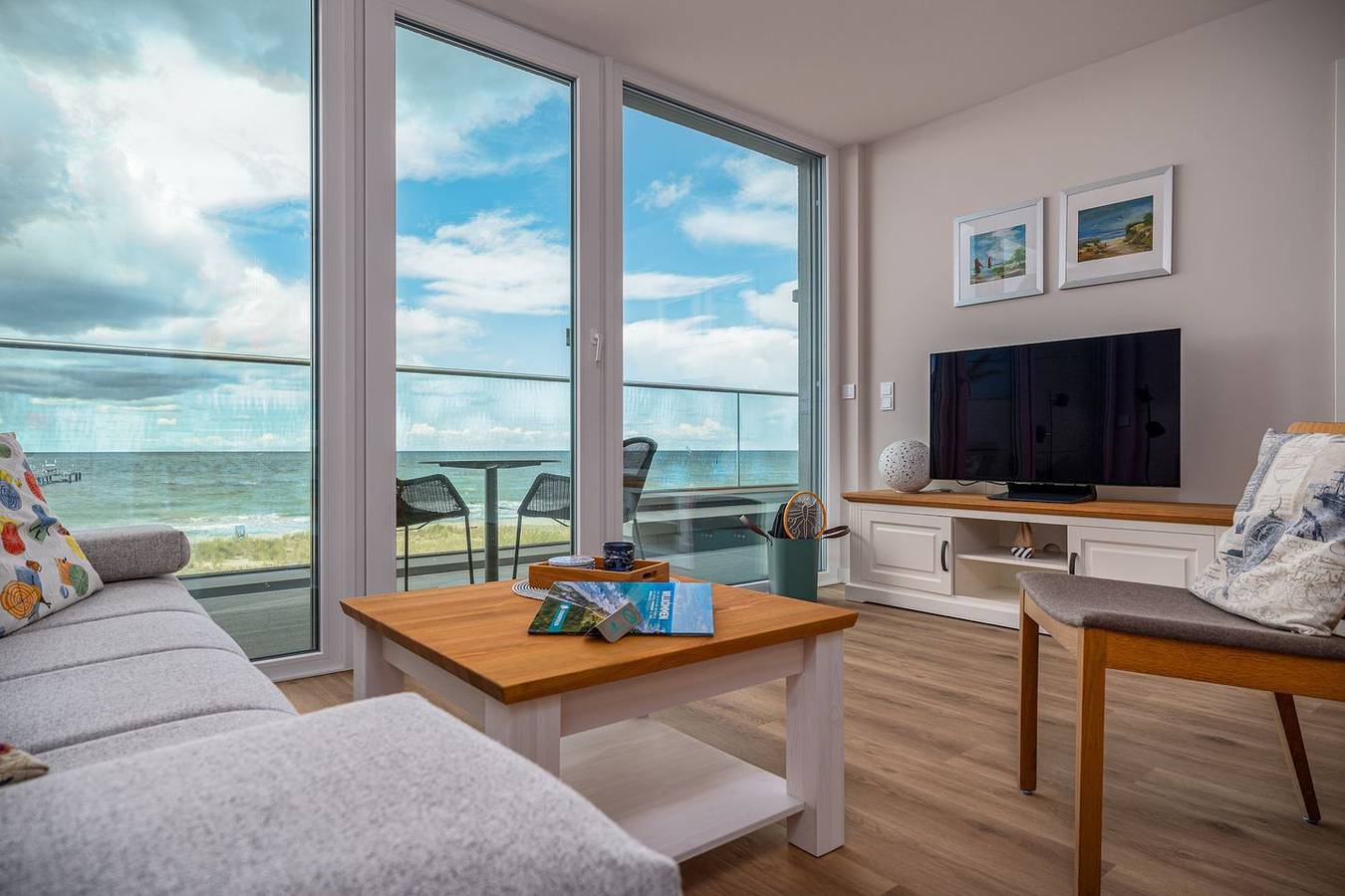 Ganze Wohnung, Ferienwohnung mit einzigartig gutem Meerblick in Graal-Müritz, Rostock und Umgebung