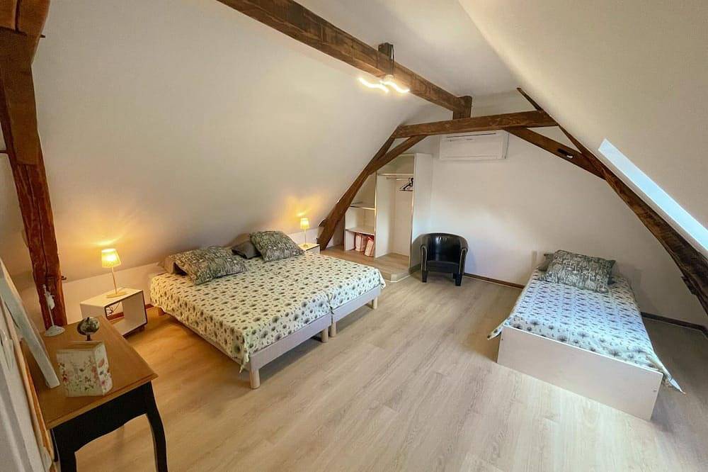 Gîte tout inclus avec jardin, clim, Wifi, proche Château de Villandry et Loire à vélo in Villandry, Région de Tours