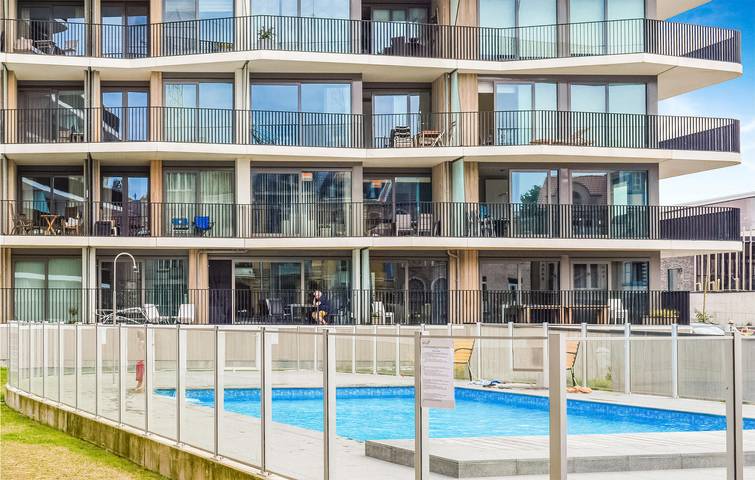 Ganze Ferienwohnung, Ferienwohnung für 6 Personen mit Terrasse in Oostende stadt, Oostende