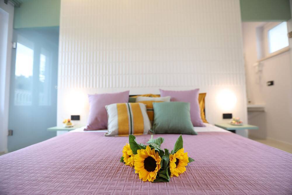 Palazzo Novecento: elegant B&B with Spa and private terrace, right in the center in Cassano delle Murge, Nationalpark Alta Murgia