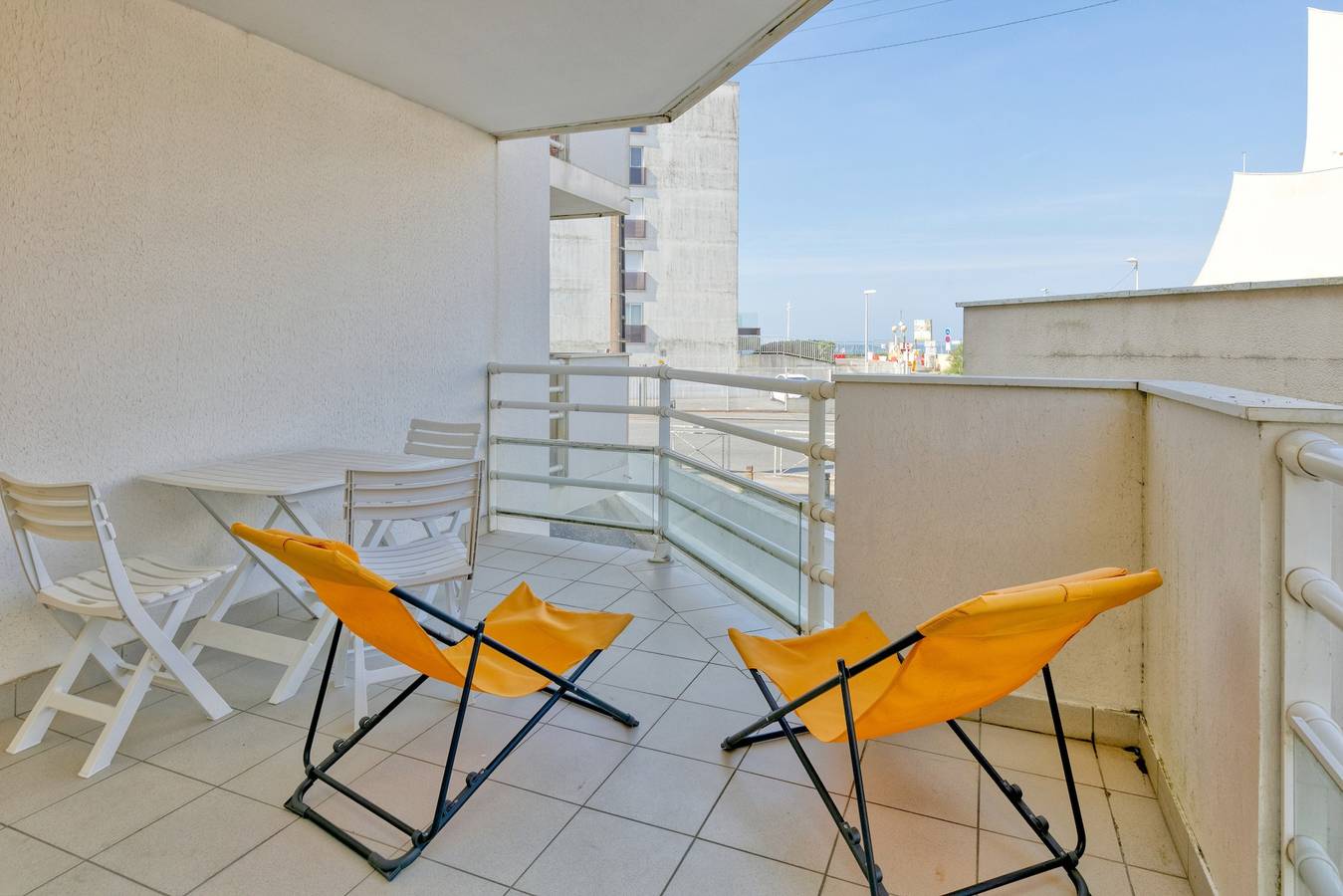 Appartement entier, Appartement 'Appartement Vue Mer - 50 M Plage' avec vue sur mer et terrasse privée in Pornichet, Côte d'Amour