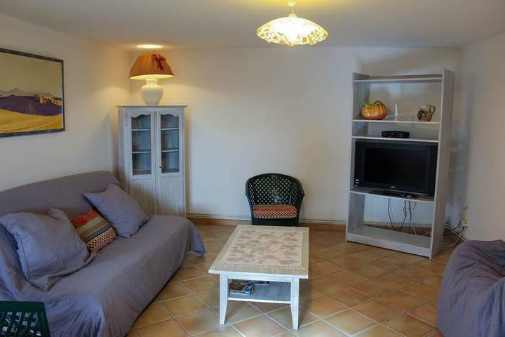 Gîte pour 5 personnes, avec Terrasse et Jardin à Valensole - 4