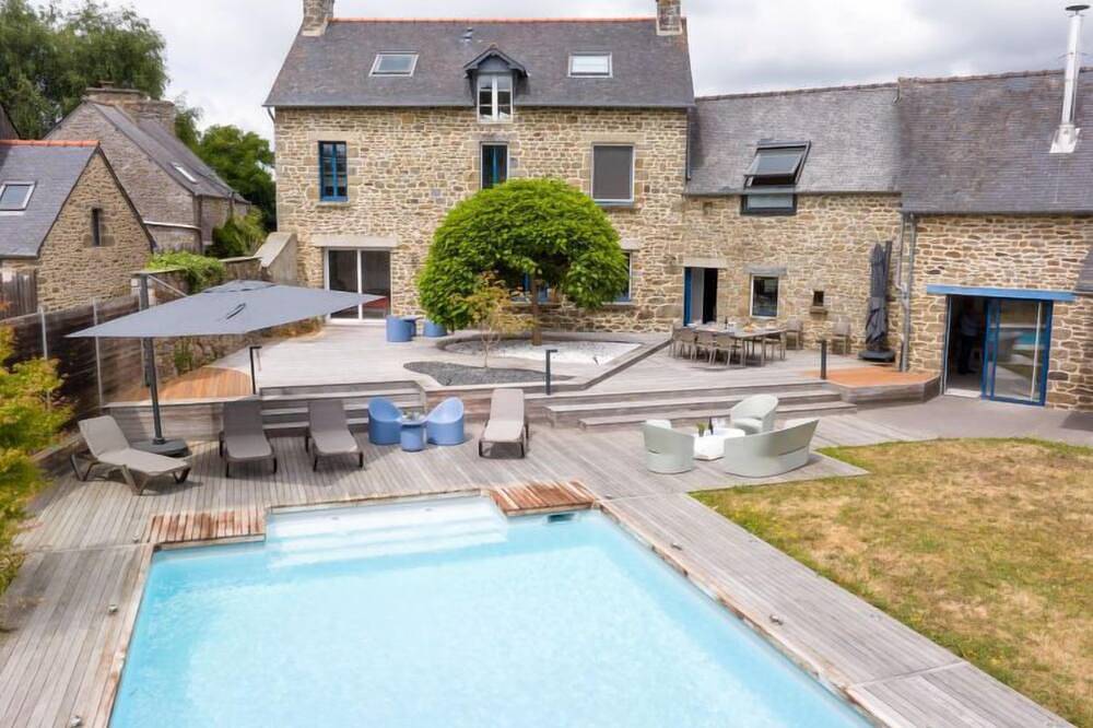Casa vacanza a Le Tronchet a partire da 981€ a notte