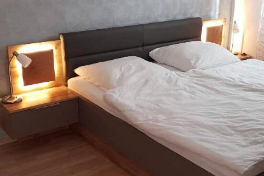 Ganze Wohnung, Ferienwohnung im Haus Möwe in Hafen Büsum, Büsum