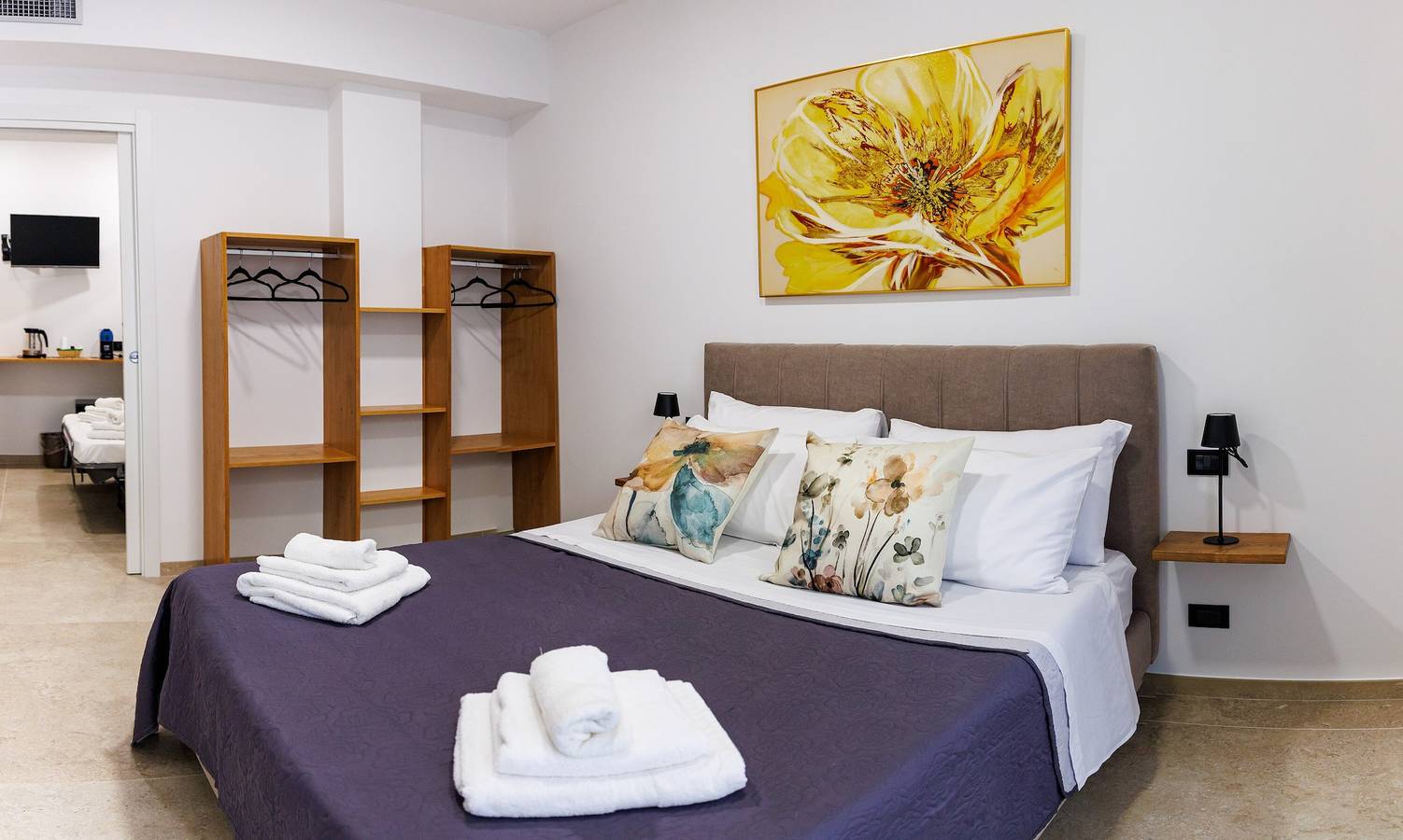 Habitación 'Camera 3 - P1 con acceso para discapacitados', balcón, Wi-Fi y aire acondicionado in Balestrate, Provincia de Palermo