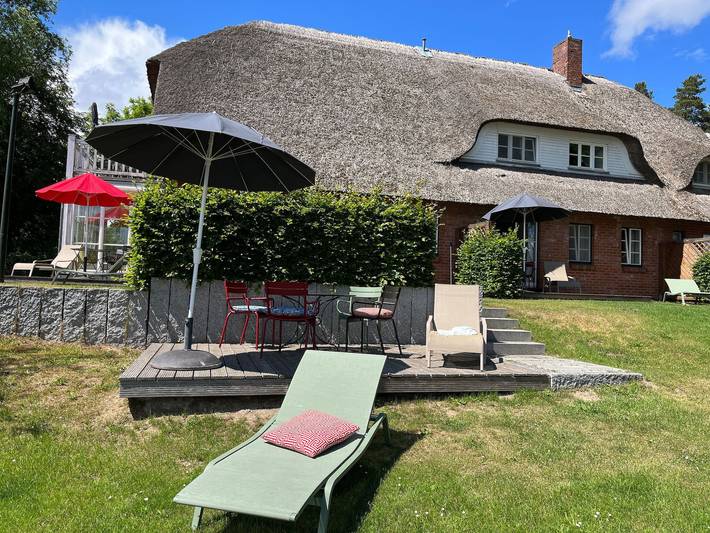 Ferienwohnung für 6 Personen, mit Garten und Seeblick sowie Sauna und Ausblick, kinderfreundlich in Krakow am See - 4