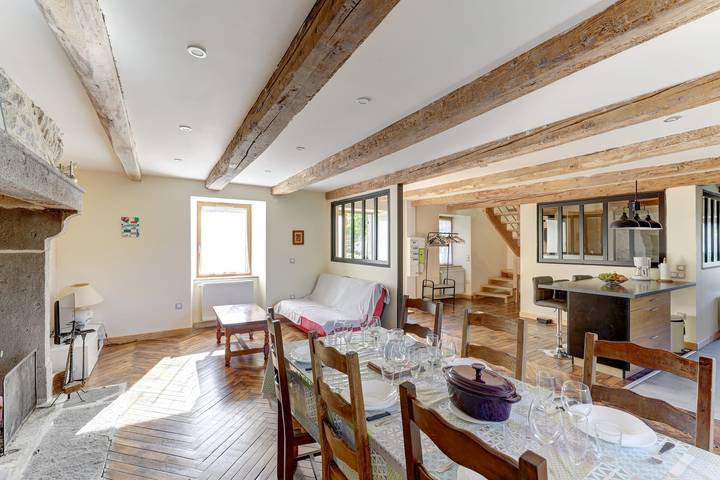 L'Auvergnate - Jardin - Petfriendly in Tauves, Volcans d'Auvergne Regional Nature Park